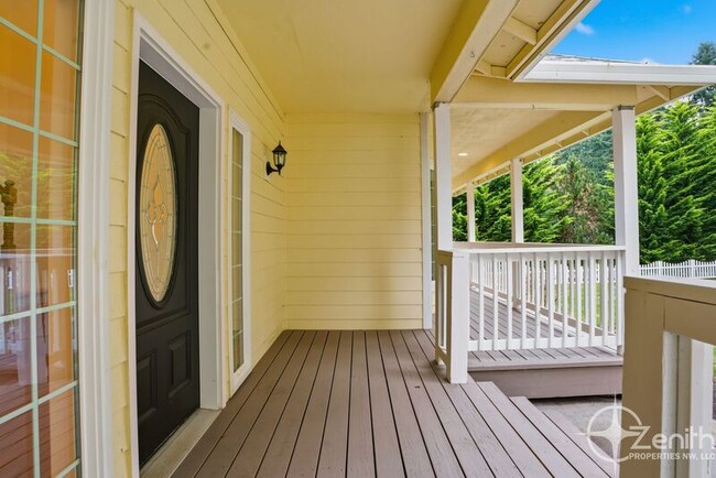 Building Photo - 12216 NE 158th St