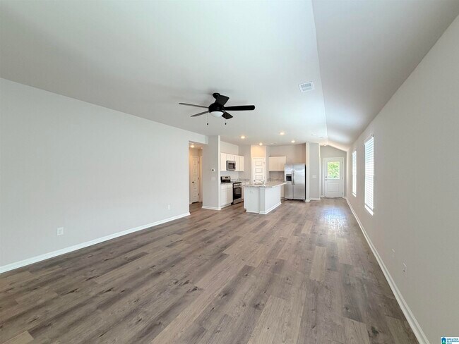 Building Photo - 360 TIMBER Pass