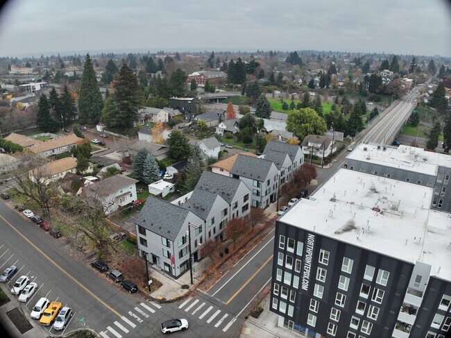 Exterior 3D - Skidmore Apartments