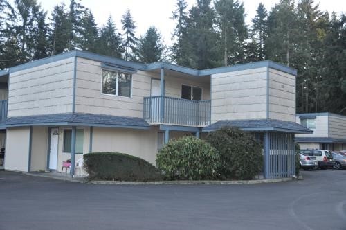 Foto del edificio - Fort Steilacoom Apartments