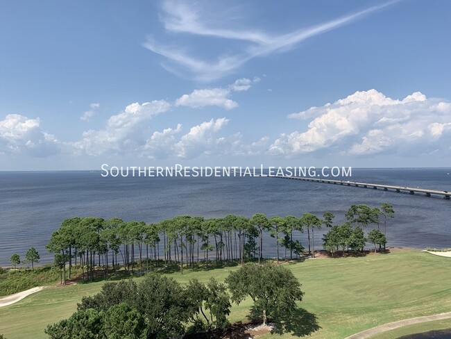 Foto del edificio - Kelly Plantation~by Southern