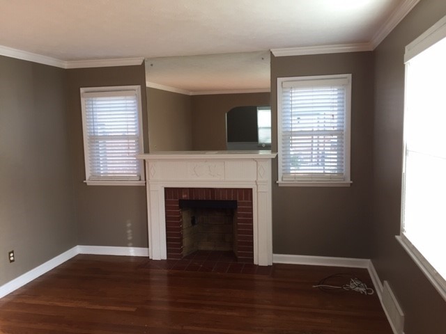 Building Photo - 120 Basswood Cir