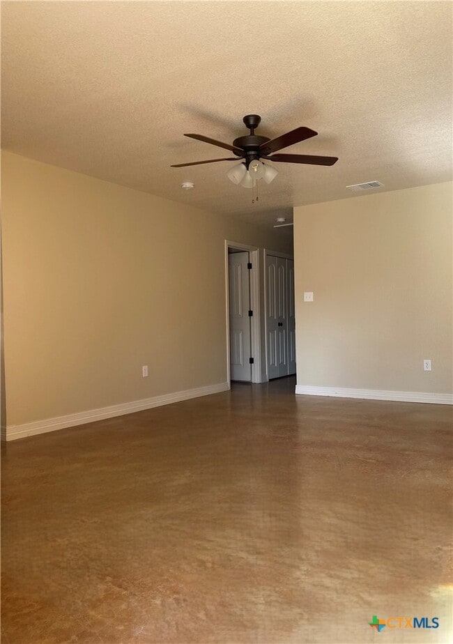 Building Photo - 1111 N College St