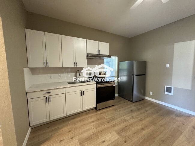 Building Photo - 616 S G St