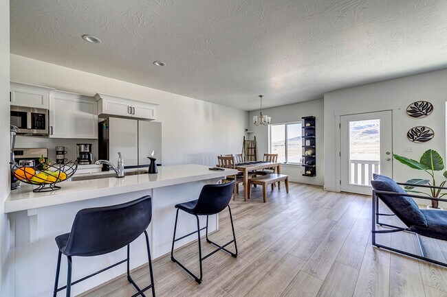 Foto del edificio - 5114 E Lakefield Dr