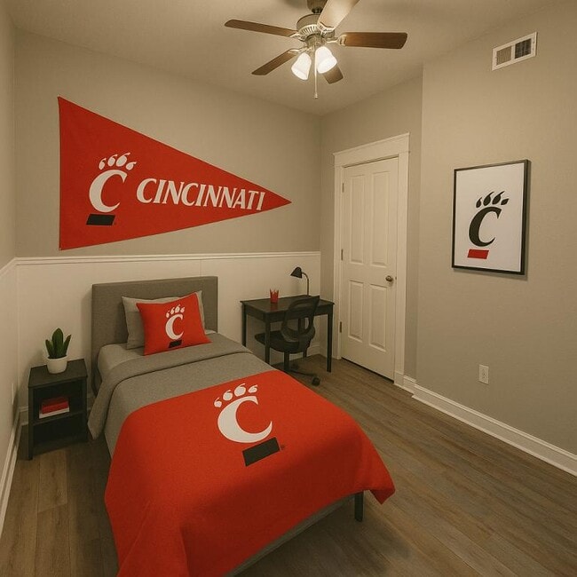 Photo - 2383 Wheeler St House