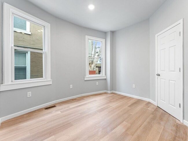 Building Photo - 1511 N 54th St
