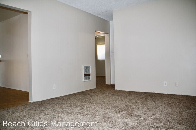 Foto del edificio - 2167 Pine Ave