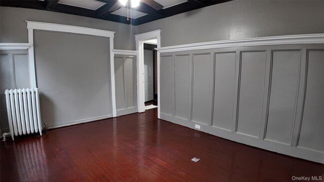 Building Photo - 8 Morris Crescent