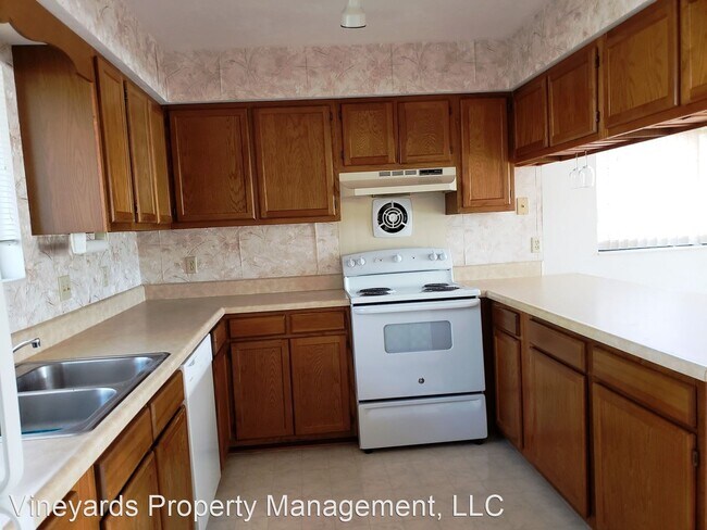 Building Photo - 2 br, 2 bath House - 3319 Thomas Butler Rd