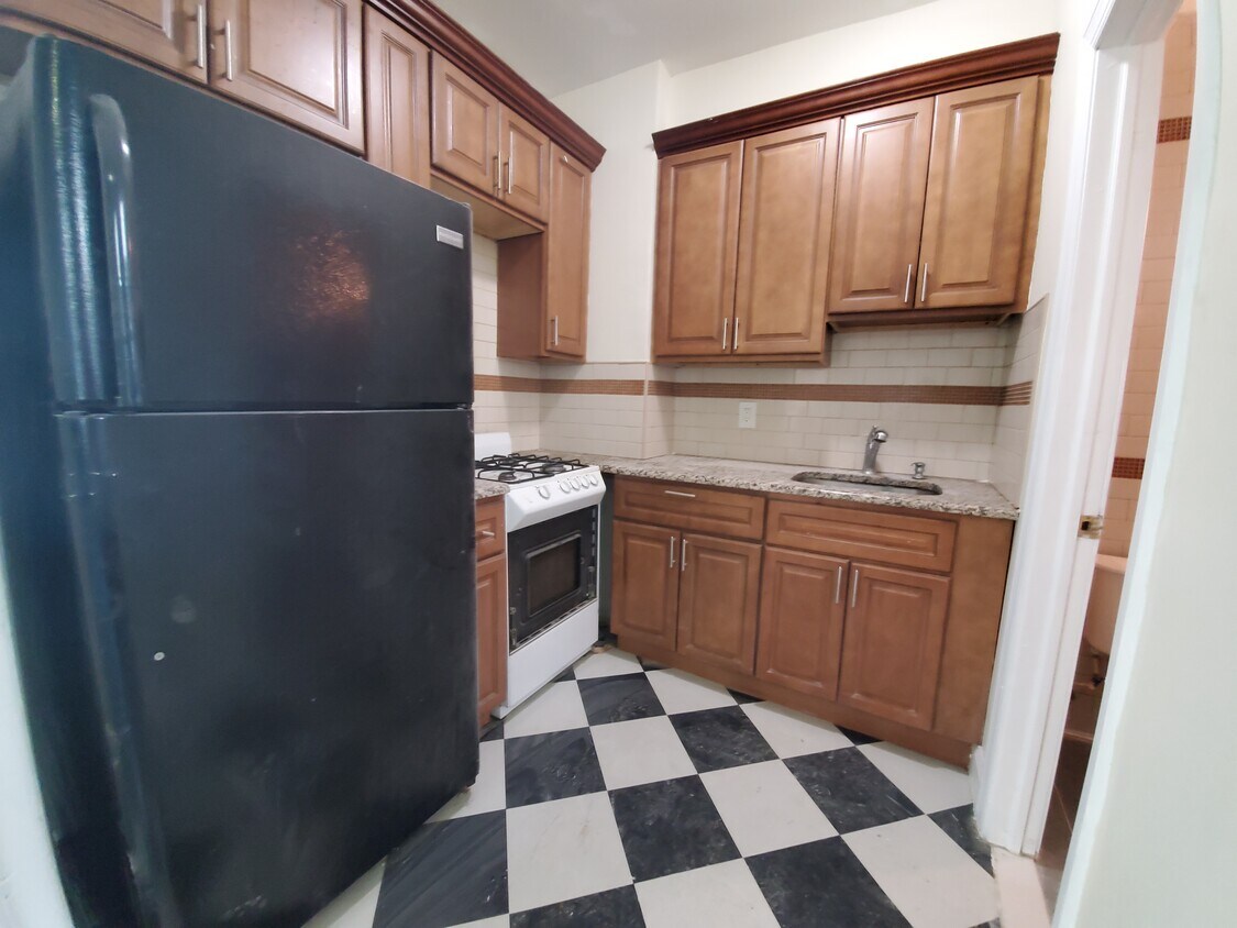 225 Duncan Ave, Jersey City, NJ 07306 Apartments in Jersey City, NJ