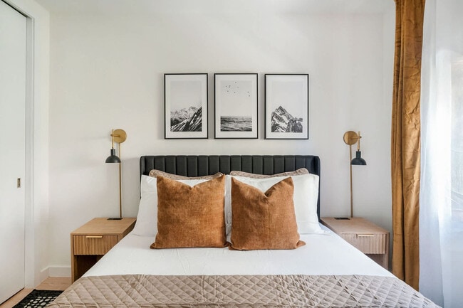 Foto del edificio - 317w E 14th St