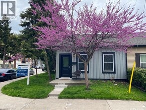 Building Photo - 246 Forest Ave