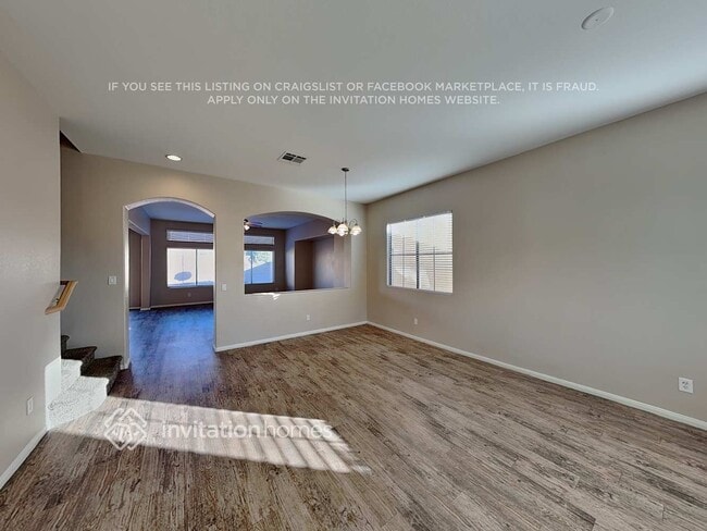 Building Photo - 7394 Longhorn Lodge Ave