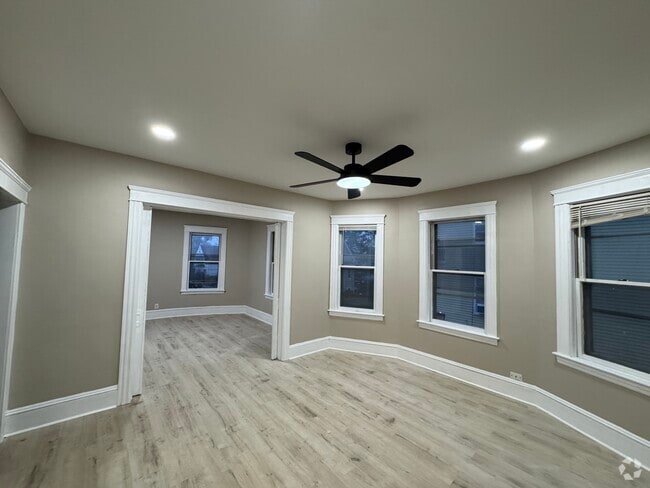 Building Photo - 23 King Philip Rd