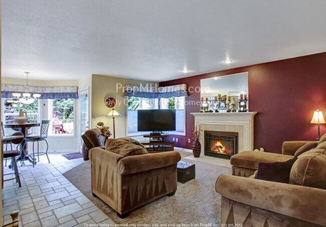 Building Photo - Three Bedroom, Two and Half Bathrooms, wit...