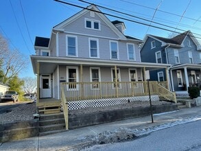 Building Photo - 215-217 Cleveland Ave