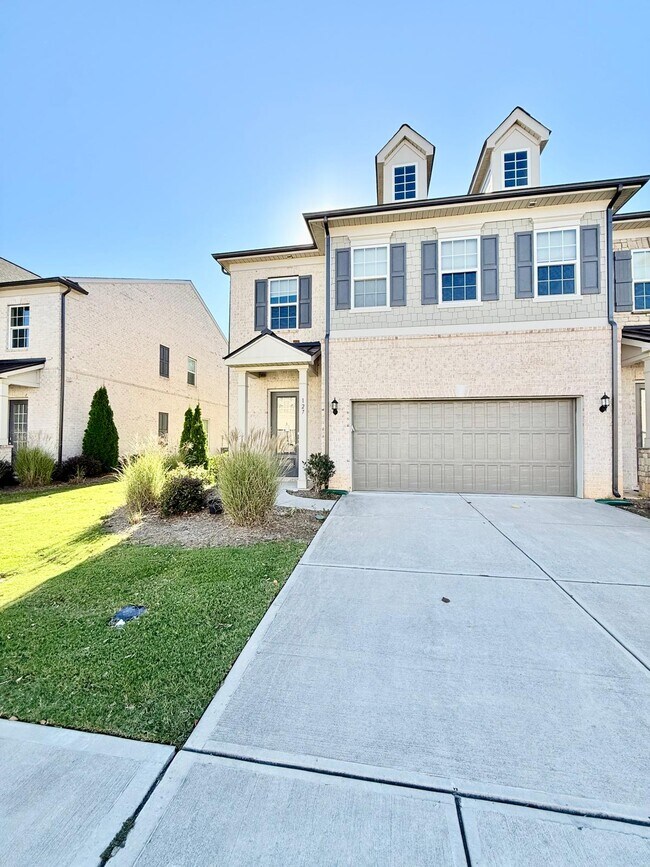 Foto del edificio - 127 Heathbrook Ln