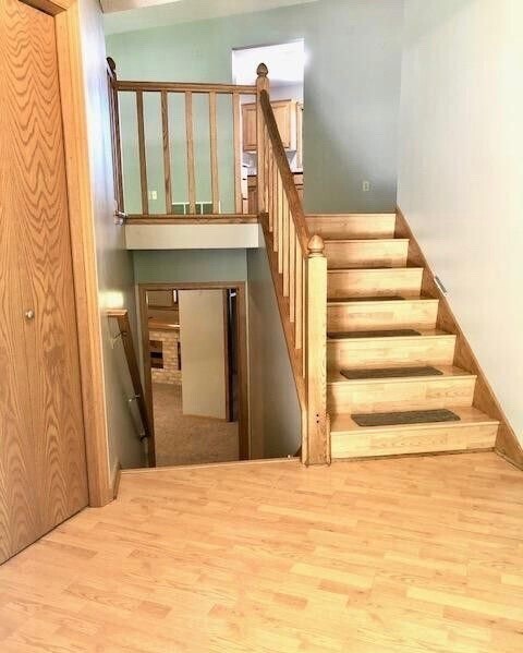 Entry way - 1236 12th Ave W