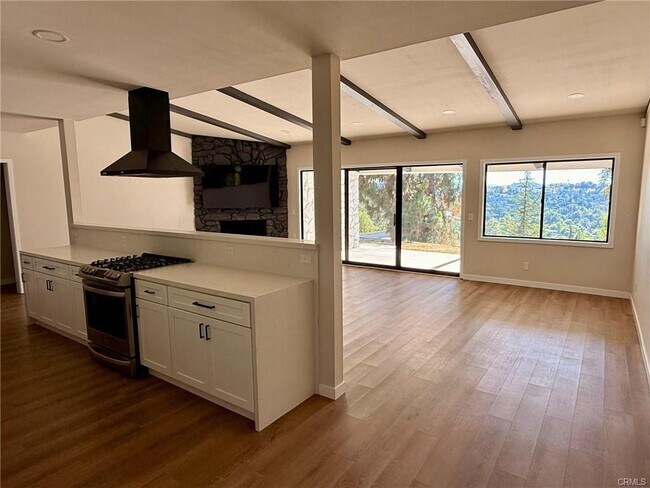Building Photo - 4955 Alatar Dr