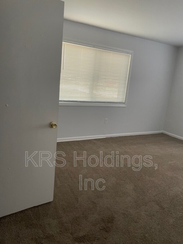Foto del edificio - 802 Brook Hill Rd