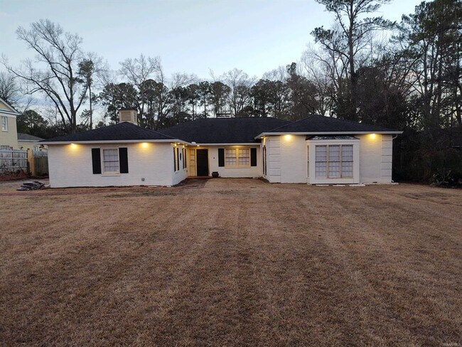 Foto del edificio - 1244 Gregory Ave