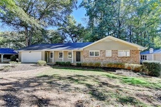 Building Photo - 478 Dorsey Cir SW