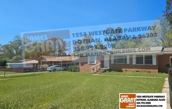 Building Photo - 2004 Roebuck St