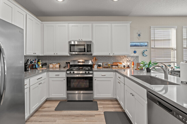 Foto del edificio - 10330 Luneville Ln