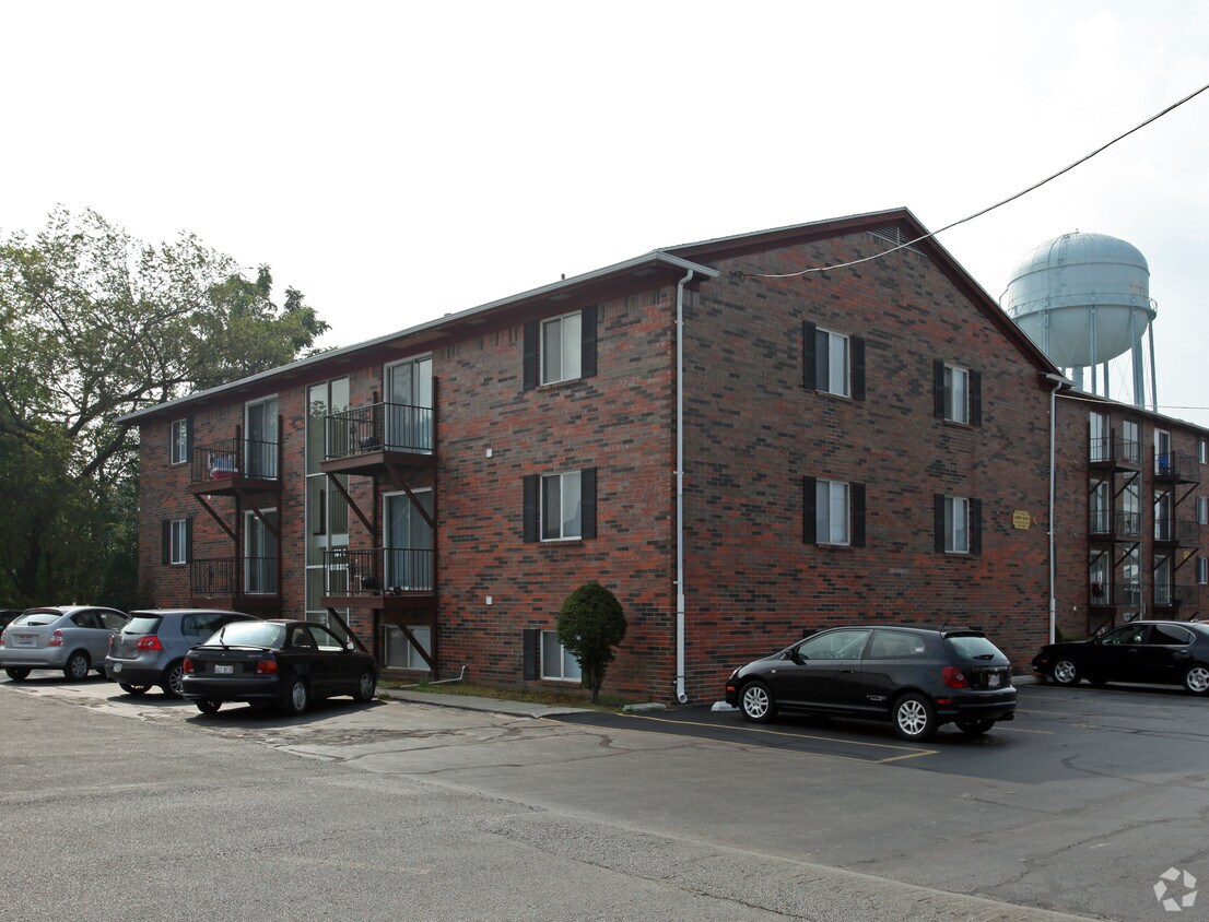 Building Photo - 505 Clough St