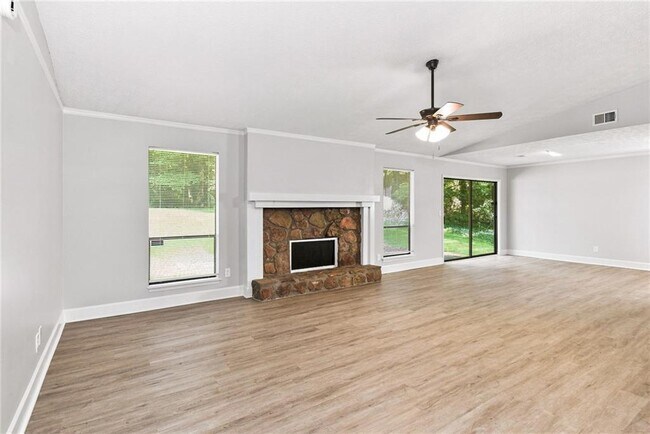 Building Photo - 1374 Smokey Mountain Ct