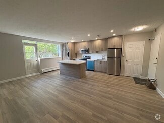 Building Photo - 150 Colborne Av