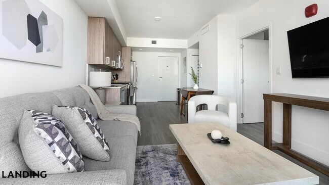 Foto del edificio - 1025 E 25th St