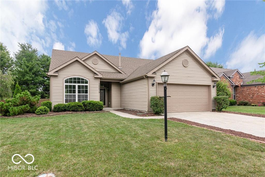 Foto principal - 10272 Lakeland Dr