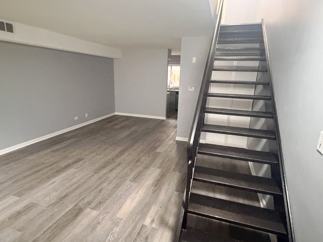 Foto del edificio - 6203 Kit Carson Dr