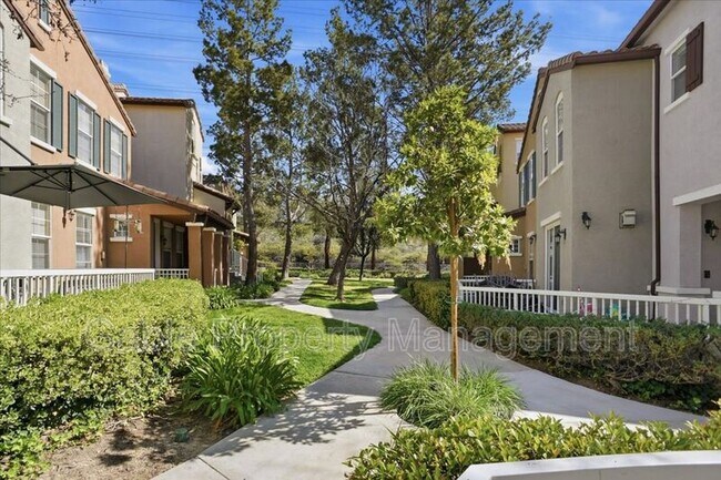 Foto del edificio - 23434 Abbey Glen Pl