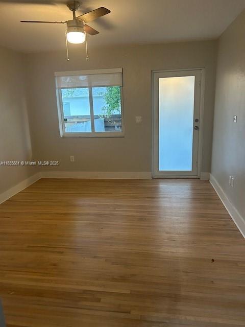 Foto del edificio - 443 NE 70th St