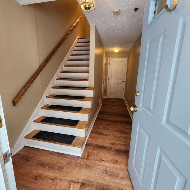 Foto del edificio - 14 Shoal Creek Rd