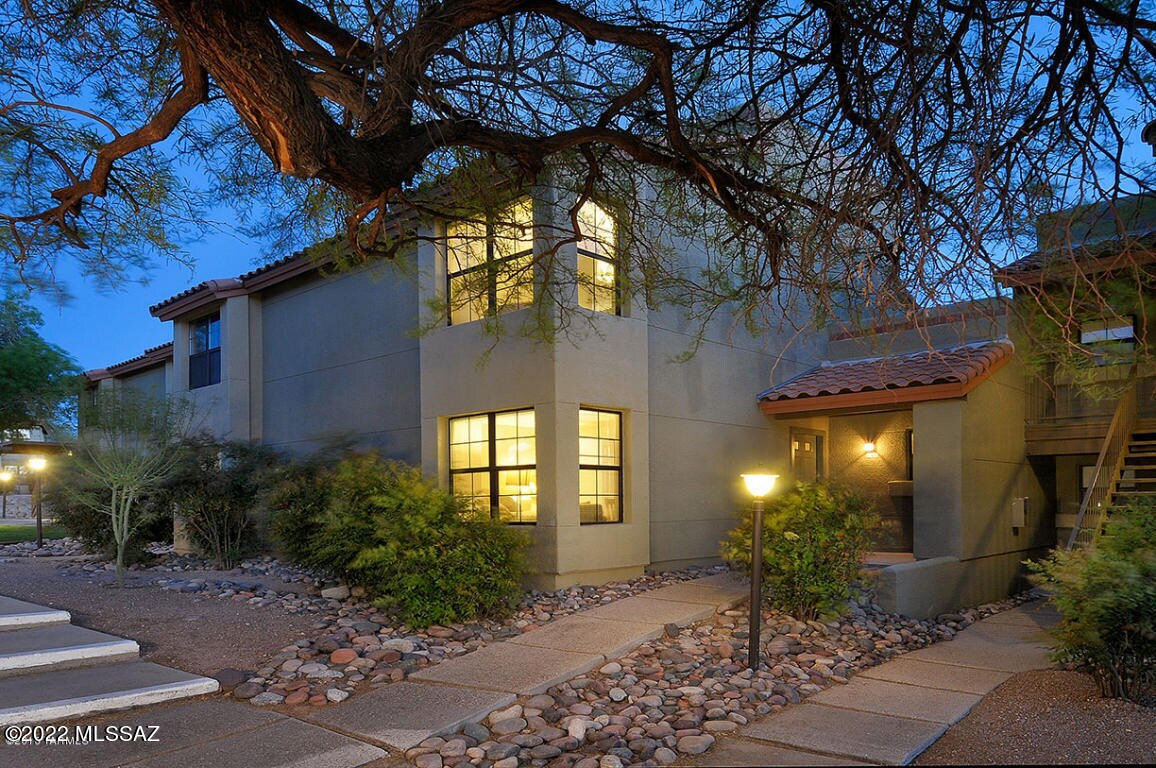 6651 N Campbell Ave Unit 264, Tucson, AZ 85718 Condo for Rent in