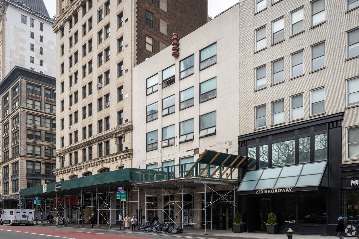 Primary Photo - 265 Broadway
