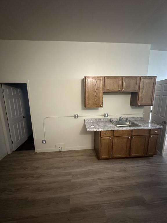 Foto del edificio - 110 1/2 S Main, Apt#3-Apt#3