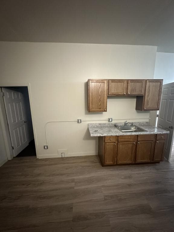 Building Photo - 110 1/2 S Main, Apt#3-Apt#3