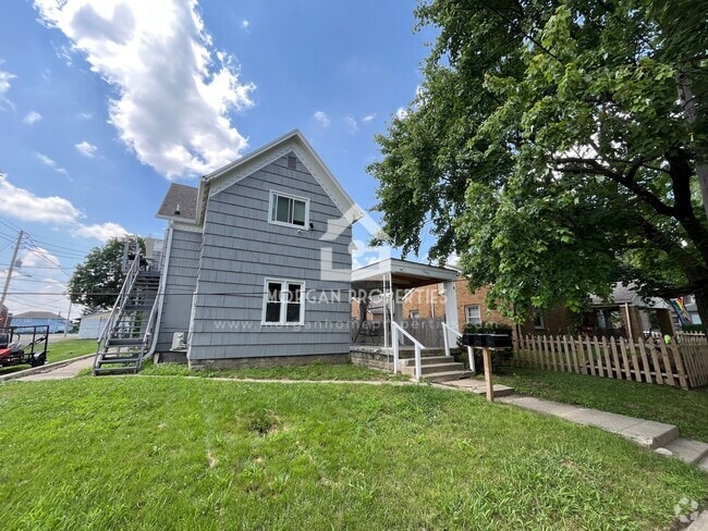Building Photo - 1309 Brown St