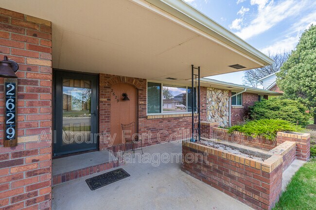 Foto del edificio - 2629 Logan Dr