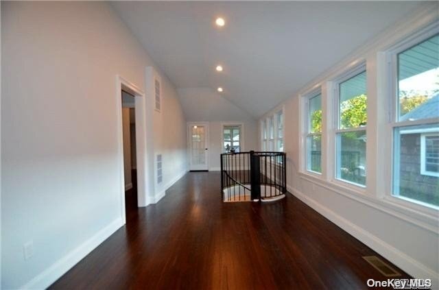 Foto del edificio - 43 Hillside Ave