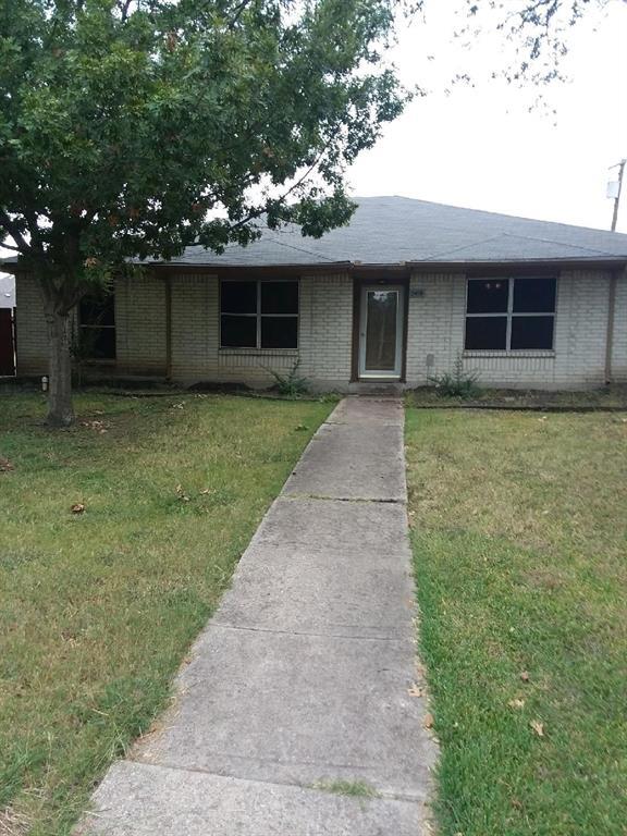Building Photo - 5410 Vagas Dr