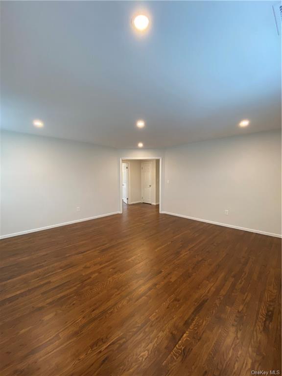 127 ster Ave, Harrison, NY 10528 Room for Rent in Harrison, NY