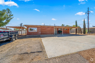 Building Photo - 3431 S Pantano Rd