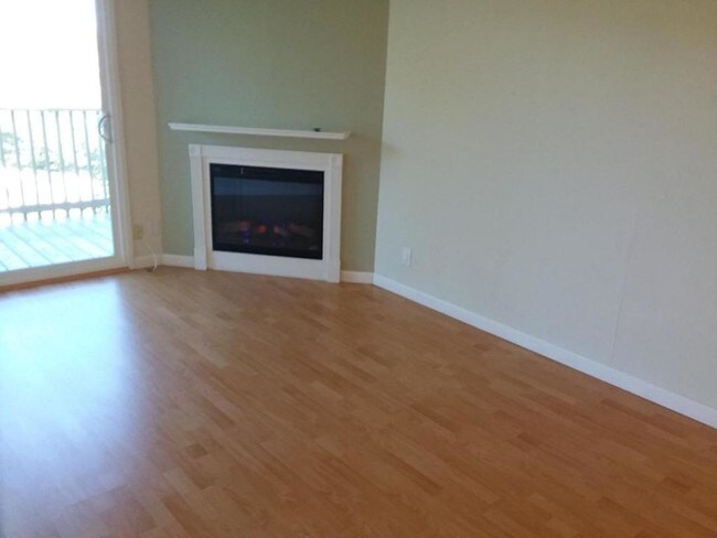 Building Photo - 397 Imperial Way #209