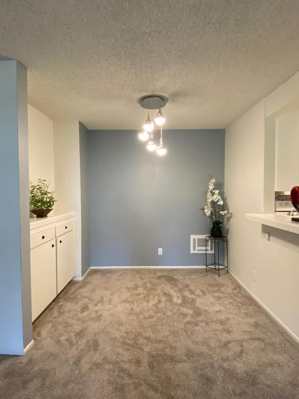 Building Photo - 355 S Los Robles Ave